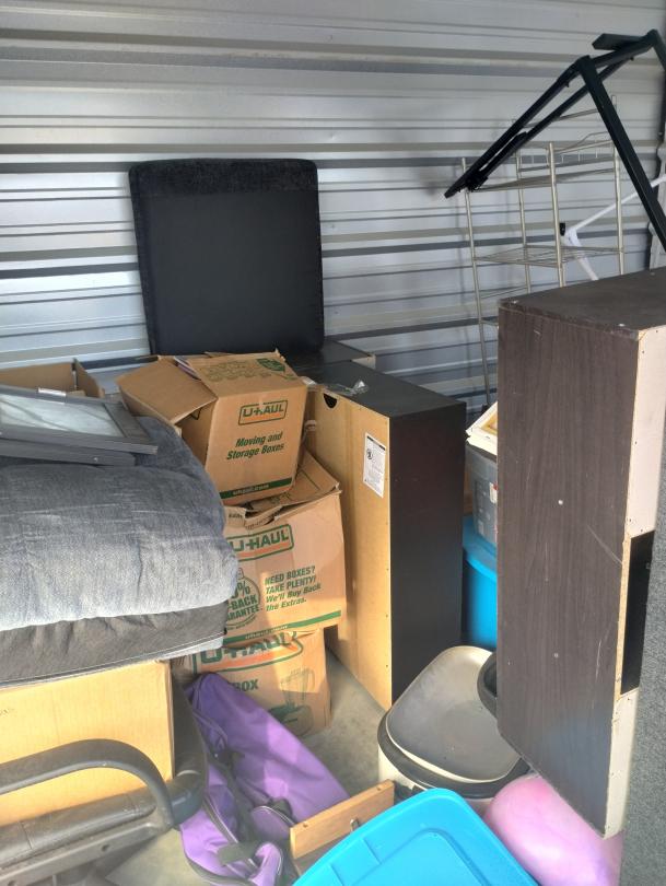 Storage Unit Auction in Pickerington, OH at American Self Storage